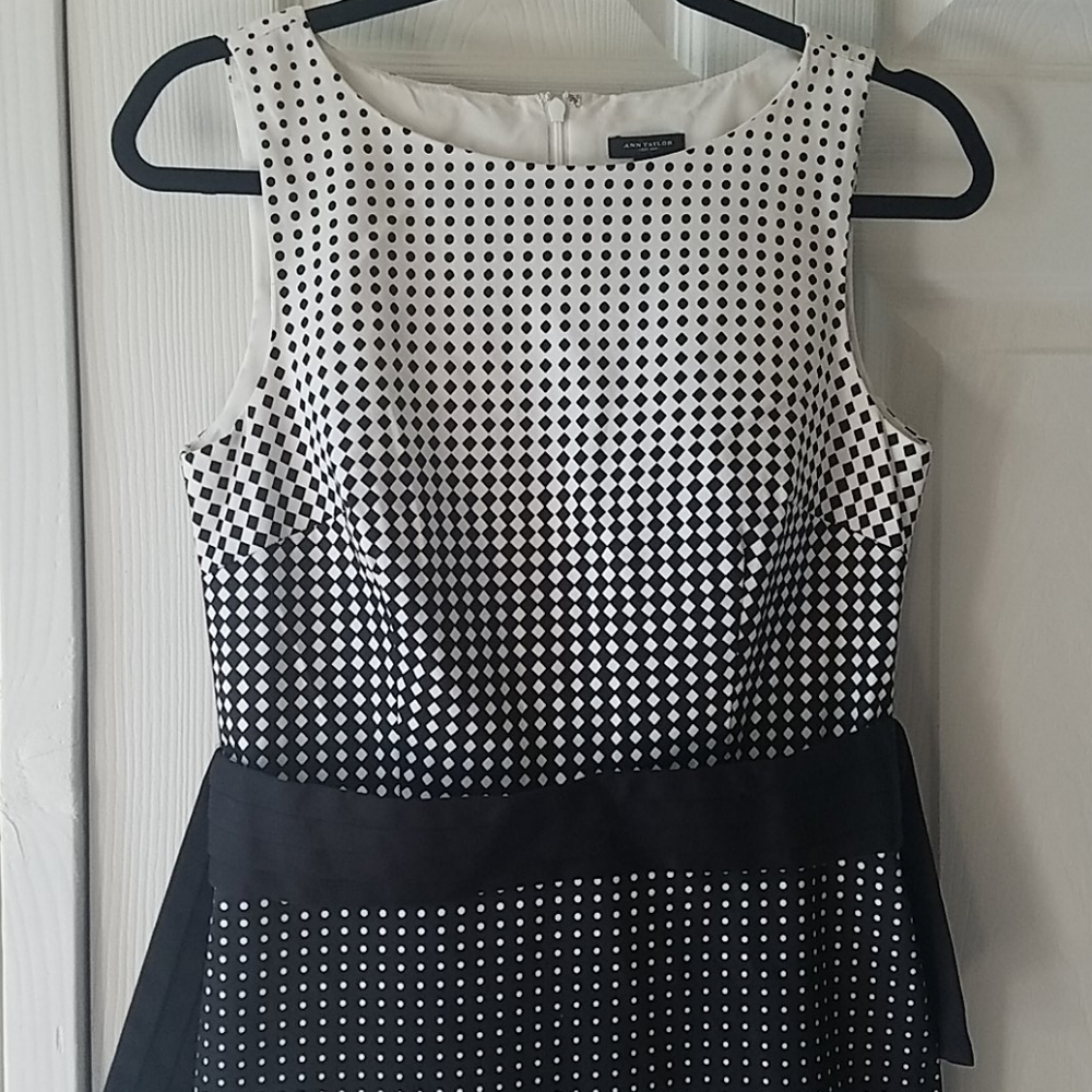 Ann Taylor black and white dress